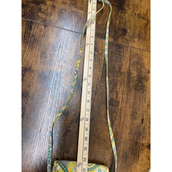 Vera Bradley Floral Crossbody Bag With Adjustable Strap Compact Design Multicolo - Picture 8 of 8